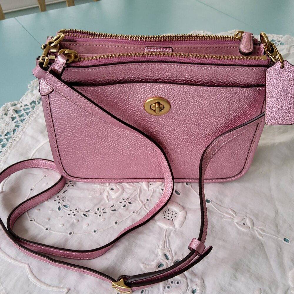 Coach C6662 Slim Turnlock Crossbody in Pink Metallic